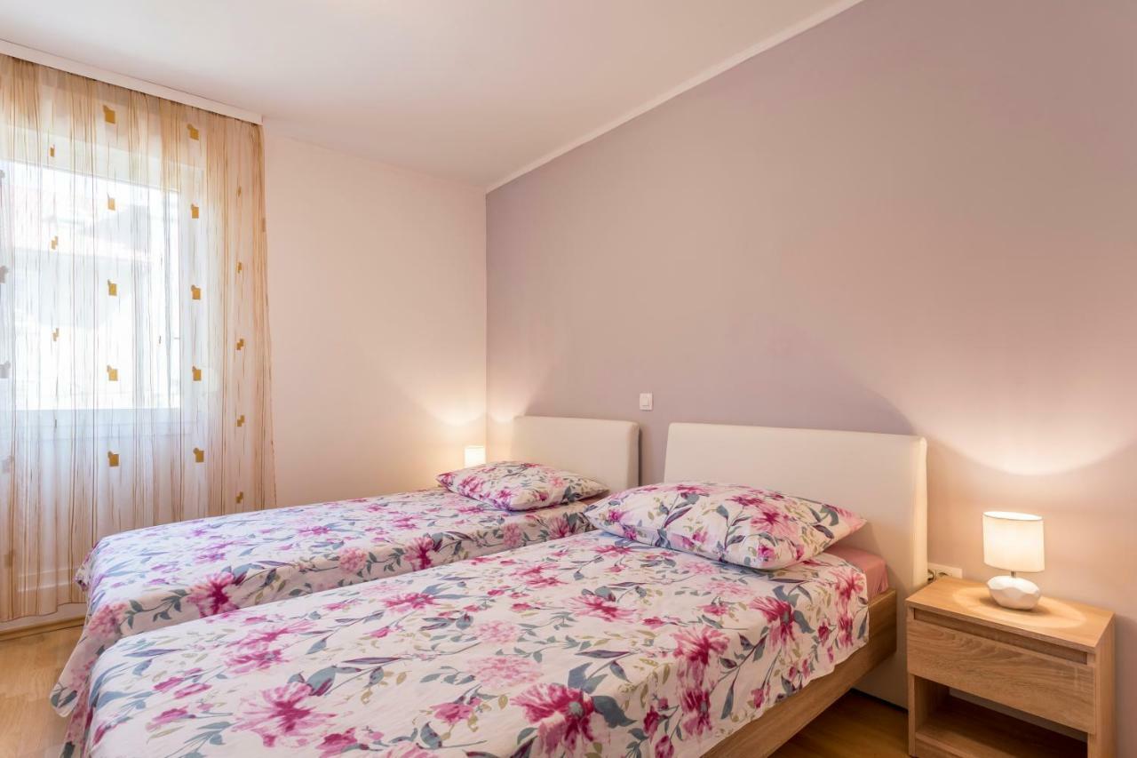 Modern Apartment Near The Beach And Center Of Split Buitenkant foto