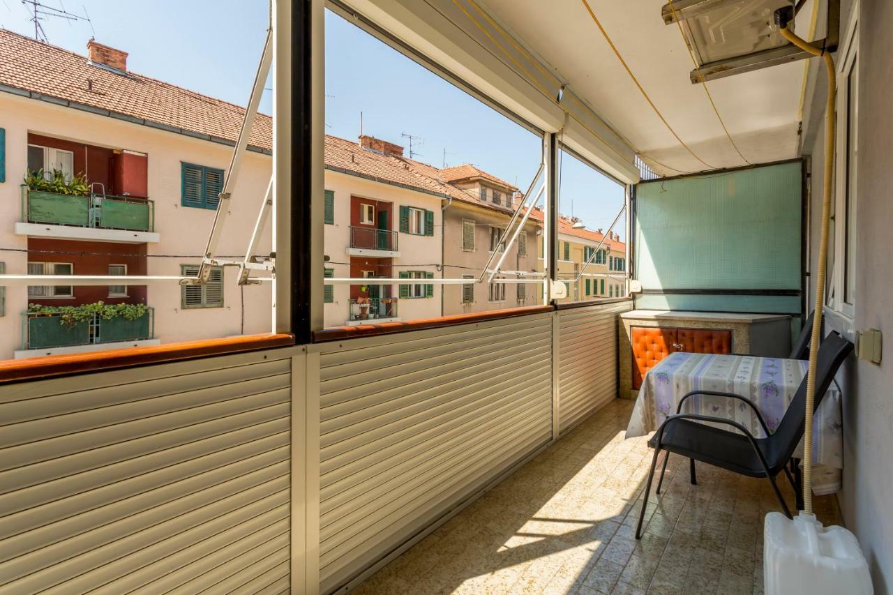 Modern Apartment Near The Beach And Center Of Split Buitenkant foto